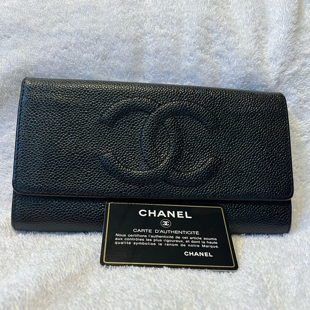 Chanel wallet